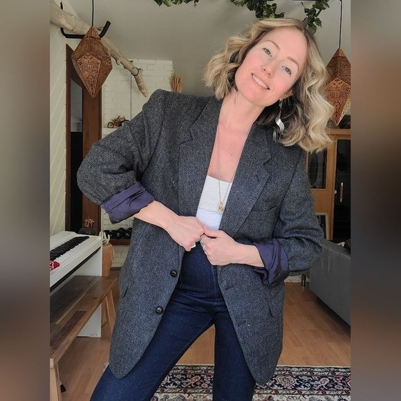 Vintage Gray Blazer - Picture 4 of 10